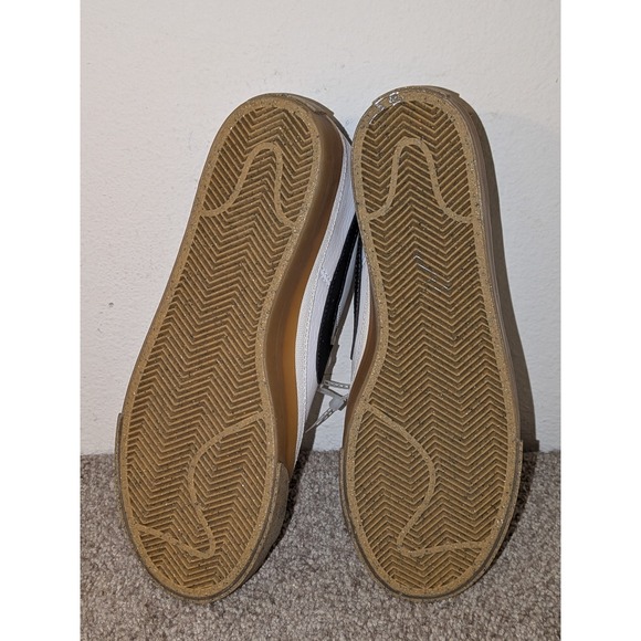 Nike Court Legacy Low White Gum Sole Sneakers Women's Size 8 NEW - Picture 7 of 8